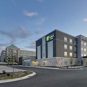 Holiday Inn Express & Suites Chicago Schaumburg By Ihg